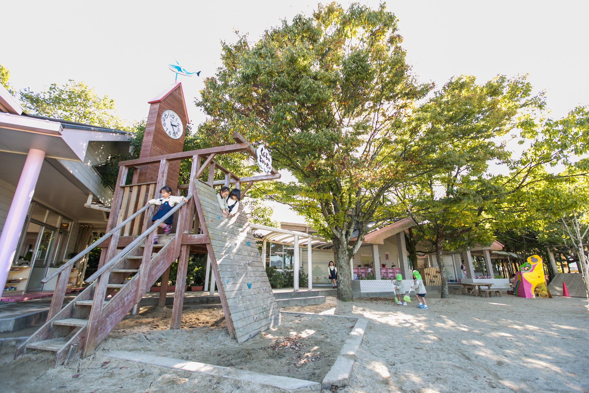 きらきら星幼稚園 こどもがこどもの時間をいっぱい呼吸できる幼稚園